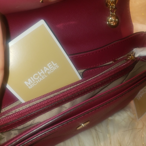 Michael Kors Jet Set Chain Small Shoulder Flap Bag - Picture 4 of 6